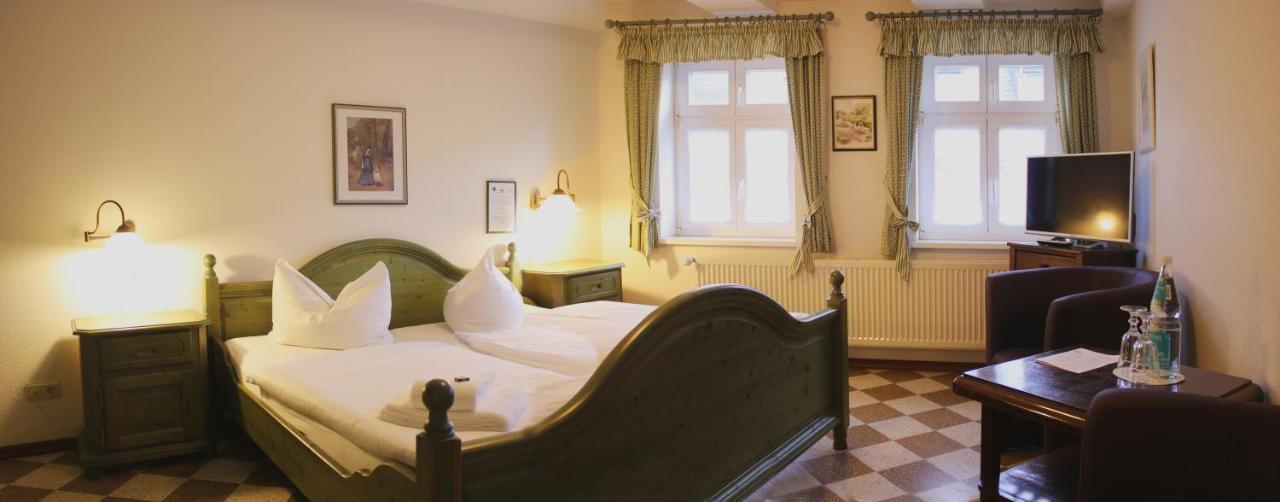 Hotel Garni Zur Post Wernigerode Exterior photo